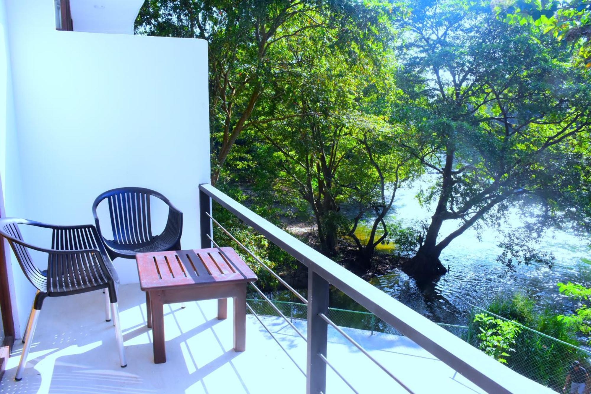Sunwin River Cabana Uda Walawe Extérieur photo