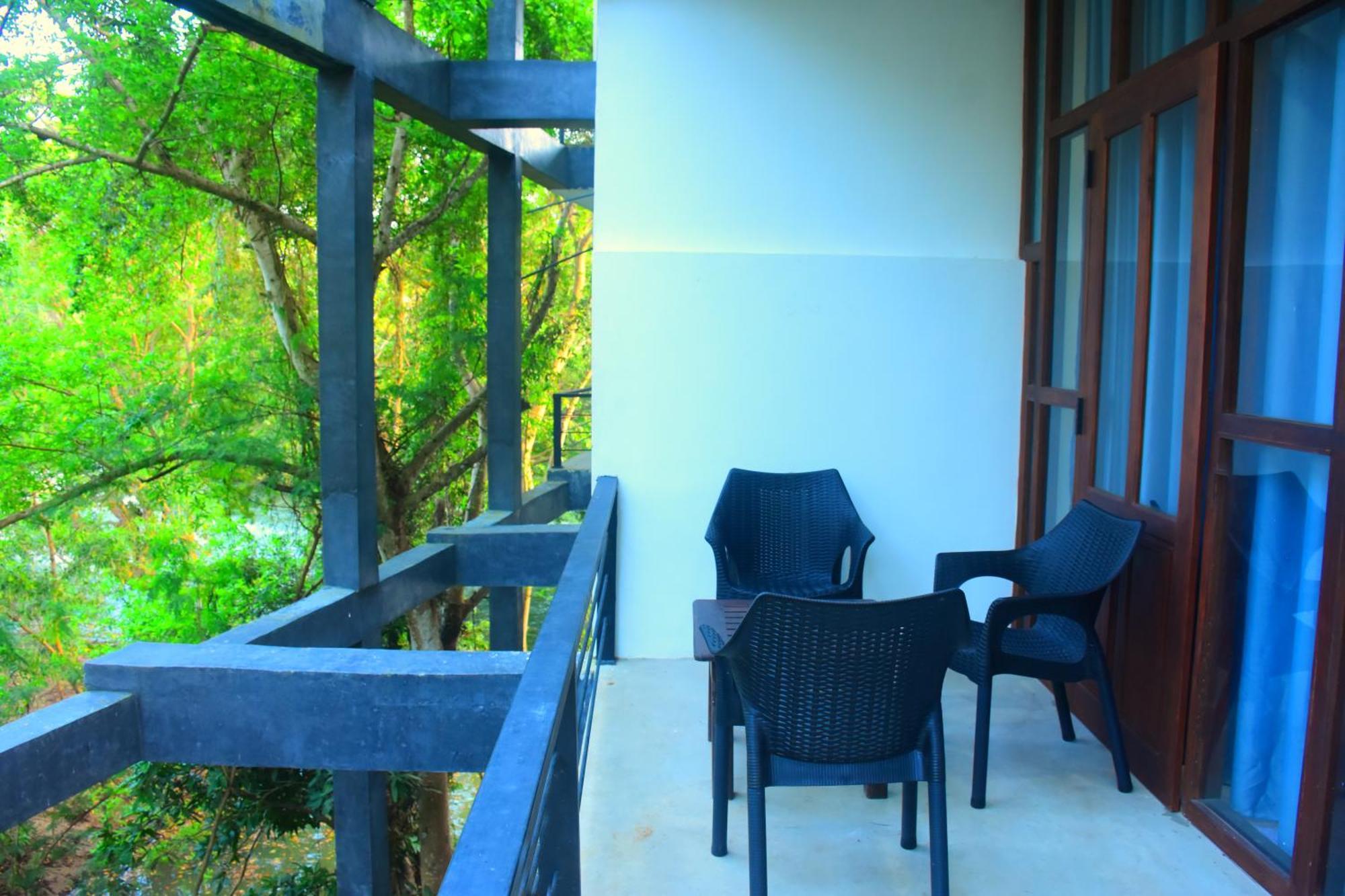 Sunwin River Cabana Uda Walawe Extérieur photo